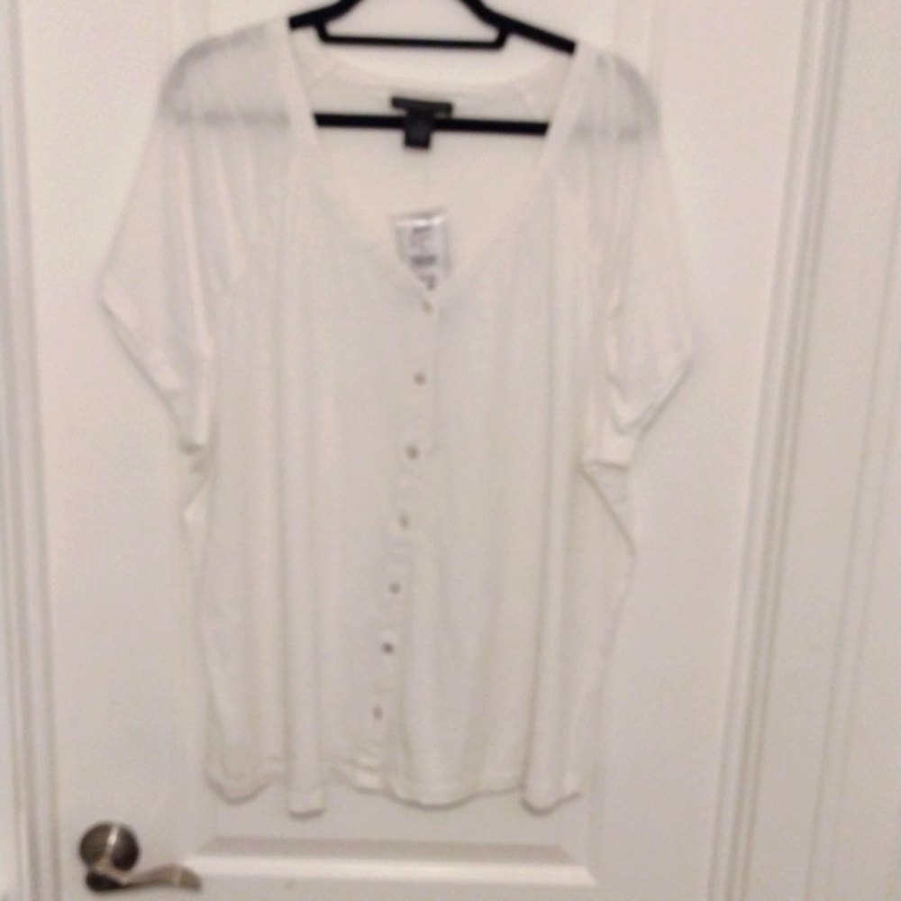 NWT Preswick & Moore 2x white top with dolman sleeves